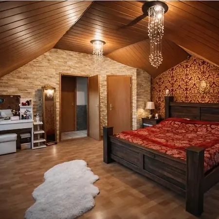 Ein Charmantes Dorfhaus In Ruhiger Lage Hefersweiler
