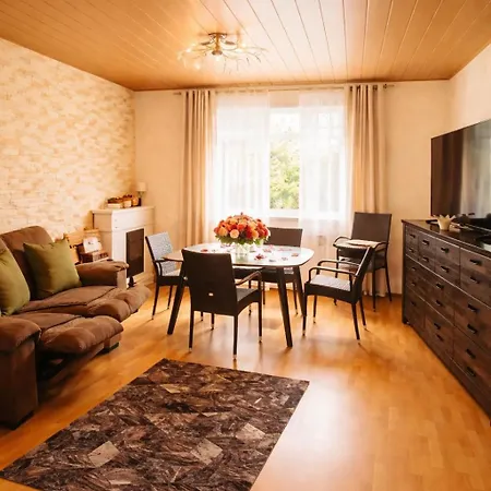 Ein Charmantes Dorfhaus In Ruhiger Lage Privatunterkunft Hefersweiler