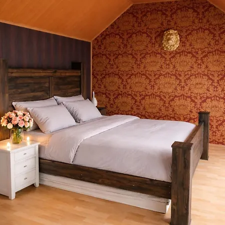 Ein Charmantes Dorfhaus In Ruhiger Lage Privatunterkunft *